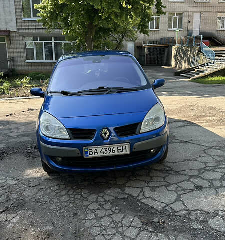 Синий Рено Гранд Сценик, объемом двигателя 2 л и пробегом 292 тыс. км за 6000 $, фото 1 на Automoto.ua