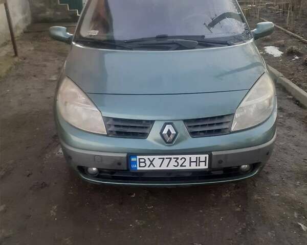 Зелений Рено Гранд Сценік, об'ємом двигуна 2 л та пробігом 165 тис. км за 4600 $, фото 1 на Automoto.ua