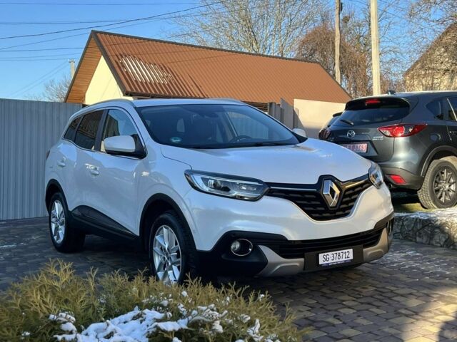 Белый Рено Kadjar, объемом двигателя 1.5 л и пробегом 240 тыс. км за 15000 $, фото 1 на Automoto.ua