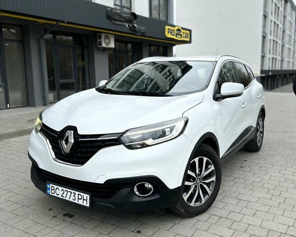 Білий Рено Kadjar, об'ємом двигуна 1.5 л та пробігом 240 тис. км за 15600 $, фото 1 на Automoto.ua