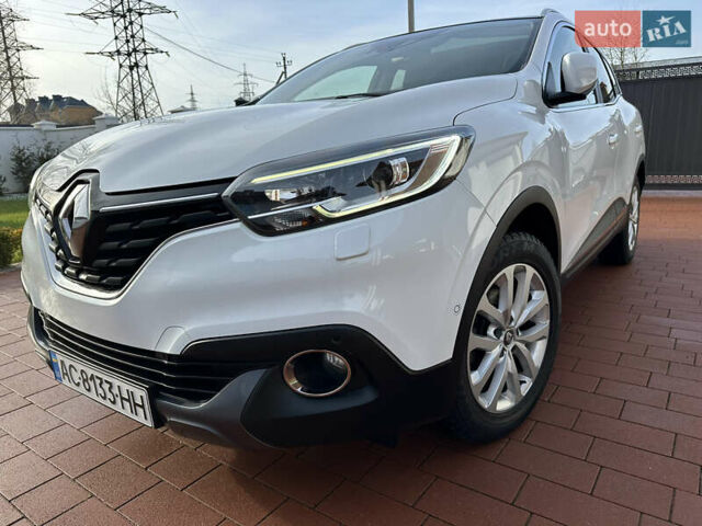 Белый Рено Kadjar, объемом двигателя 1.5 л и пробегом 230 тыс. км за 16000 $, фото 1 на Automoto.ua