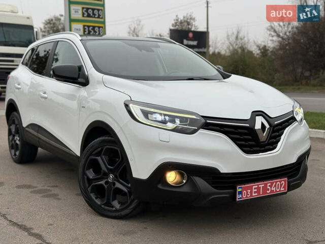 Белый Рено Kadjar, объемом двигателя 1.6 л и пробегом 188 тыс. км за 16900 $, фото 1 на Automoto.ua