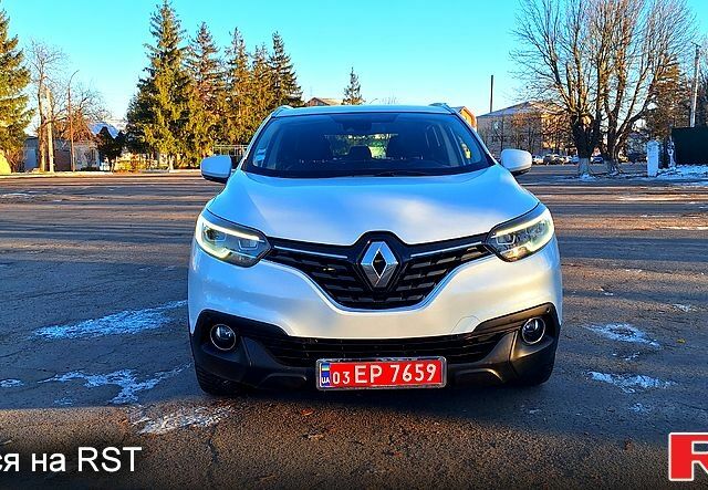Белый Рено Kadjar, объемом двигателя 15 л и пробегом 173 тыс. км за 15900 $, фото 1 на Automoto.ua