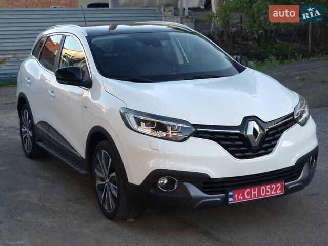 Білий Рено Kadjar, об'ємом двигуна 1.46 л та пробігом 222 тис. км за 17700 $, фото 1 на Automoto.ua