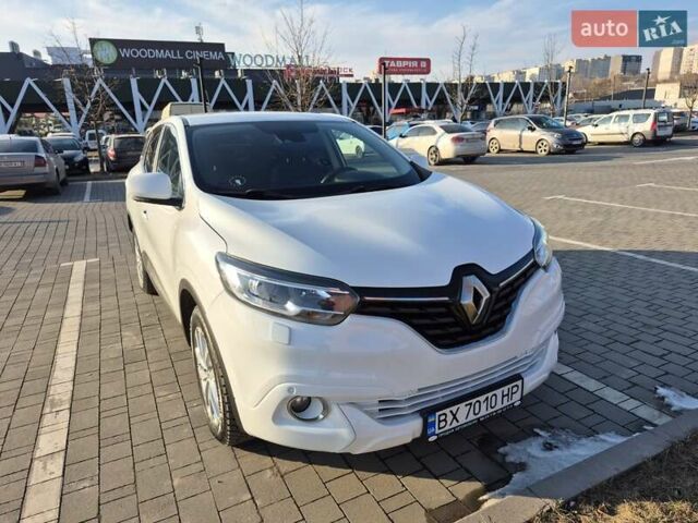 Белый Рено Kadjar, объемом двигателя 1.5 л и пробегом 230 тыс. км за 15500 $, фото 1 на Automoto.ua