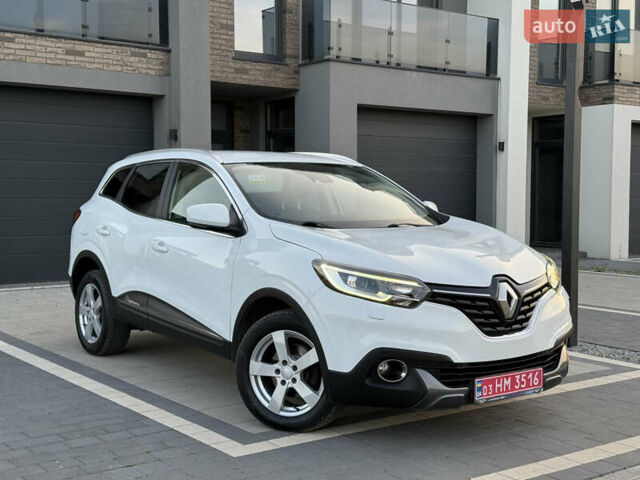 Белый Рено Kadjar, объемом двигателя 1.6 л и пробегом 198 тыс. км за 14980 $, фото 1 на Automoto.ua