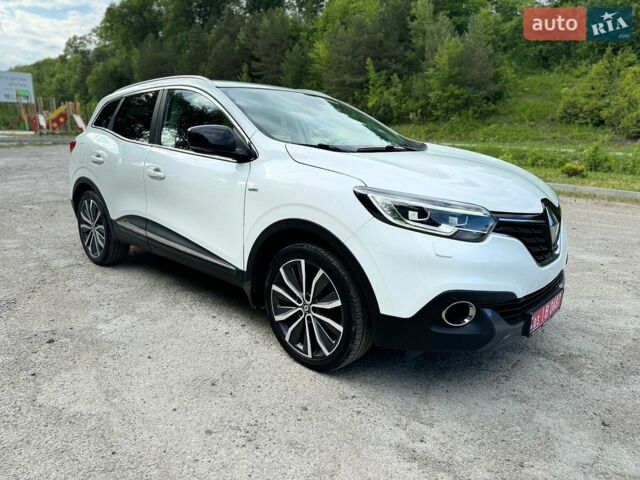 Белый Рено Kadjar, объемом двигателя 1.46 л и пробегом 190 тыс. км за 17900 $, фото 1 на Automoto.ua