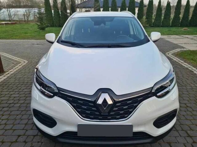 Білий Рено Kadjar, об'ємом двигуна 0.13 л та пробігом 77 тис. км за 10000 $, фото 1 на Automoto.ua