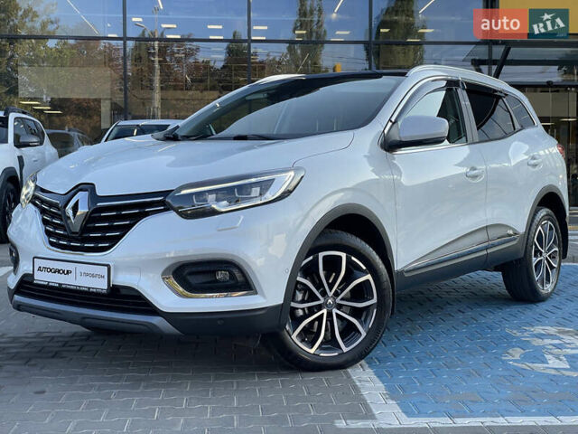Белый Рено Kadjar, объемом двигателя 1.46 л и пробегом 50 тыс. км за 22500 $, фото 1 на Automoto.ua