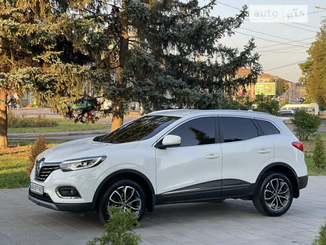 Білий Рено Kadjar, об'ємом двигуна 1.5 л та пробігом 54 тис. км за 25300 $, фото 1 на Automoto.ua