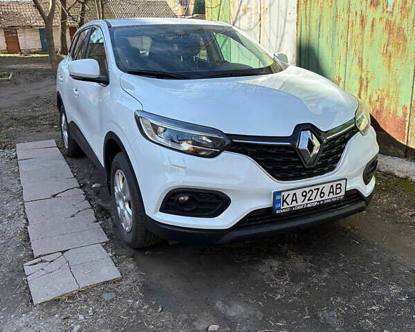 Білий Рено Kadjar, об'ємом двигуна 1.2 л та пробігом 48 тис. км за 15000 $, фото 1 на Automoto.ua