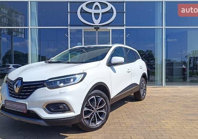 Белый Рено Kadjar, объемом двигателя 1.5 л и пробегом 79 тыс. км за 20344 $, фото 1 на Automoto.ua