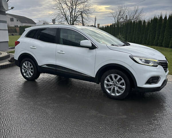 Білий Рено Kadjar, об'ємом двигуна 1.5 л та пробігом 196 тис. км за 17400 $, фото 1 на Automoto.ua