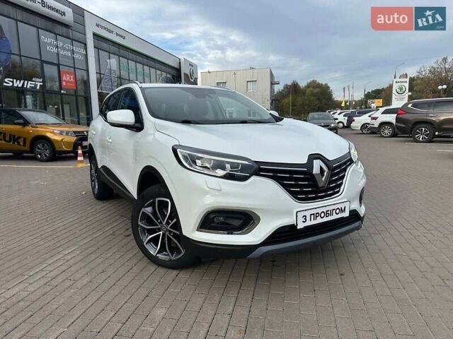 Белый Рено Kadjar, объемом двигателя 1.46 л и пробегом 50 тыс. км за 22300 $, фото 1 на Automoto.ua