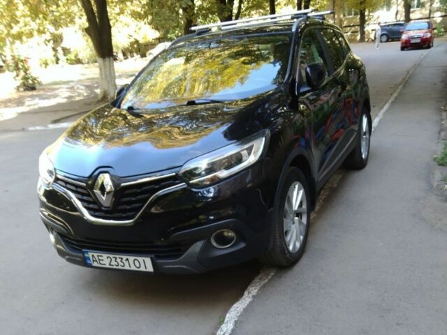 Черный Рено Kadjar, объемом двигателя 0 л и пробегом 107 тыс. км за 16000 $, фото 1 на Automoto.ua