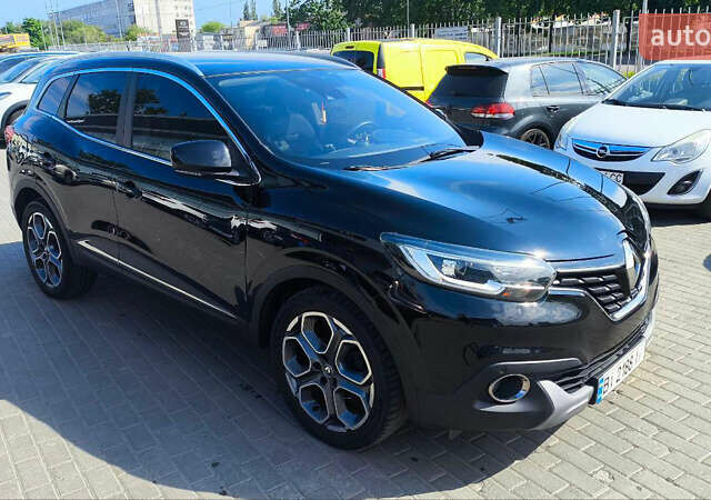 Черный Рено Kadjar, объемом двигателя 1.46 л и пробегом 185 тыс. км за 17500 $, фото 1 на Automoto.ua