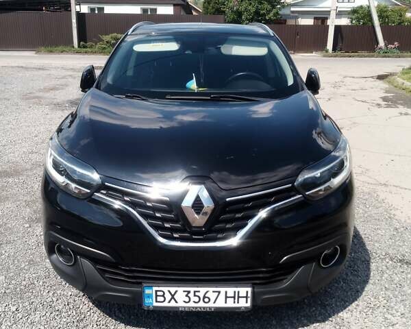 Черный Рено Kadjar, объемом двигателя 1.46 л и пробегом 195 тыс. км за 15500 $, фото 1 на Automoto.ua