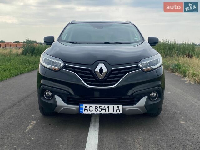 Черный Рено Kadjar, объемом двигателя 1.46 л и пробегом 158 тыс. км за 15600 $, фото 1 на Automoto.ua