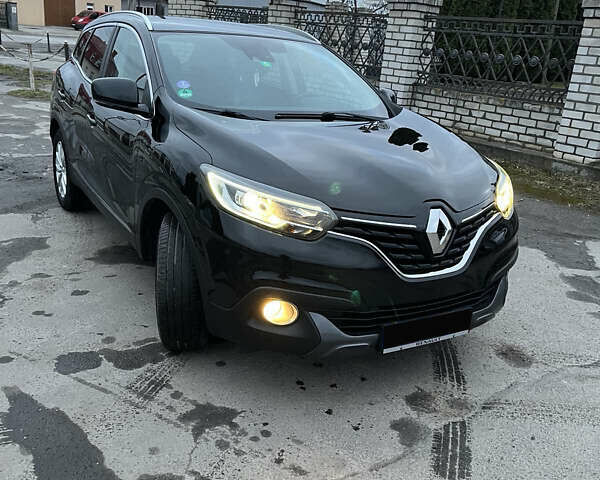 Черный Рено Kadjar, объемом двигателя 1.5 л и пробегом 194 тыс. км за 16700 $, фото 1 на Automoto.ua