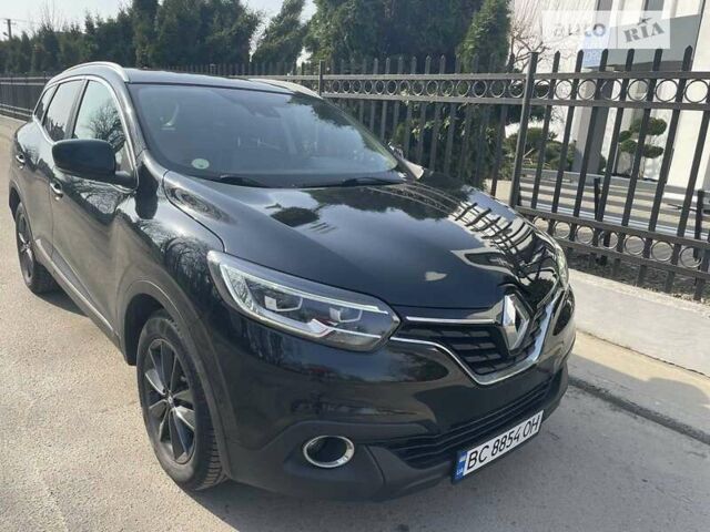 Черный Рено Kadjar, объемом двигателя 1.6 л и пробегом 179 тыс. км за 16400 $, фото 1 на Automoto.ua