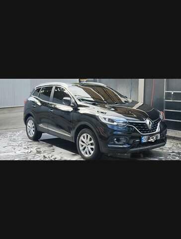 Черный Рено Kadjar, объемом двигателя 1.46 л и пробегом 162 тыс. км за 17500 $, фото 1 на Automoto.ua