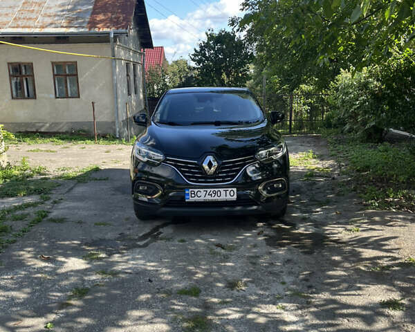 Черный Рено Kadjar, объемом двигателя 1.5 л и пробегом 178 тыс. км за 19400 $, фото 1 на Automoto.ua
