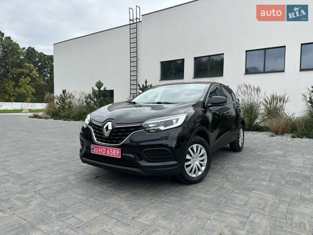 Черный Рено Kadjar, объемом двигателя 1.5 л и пробегом 216 тыс. км за 16700 $, фото 1 на Automoto.ua