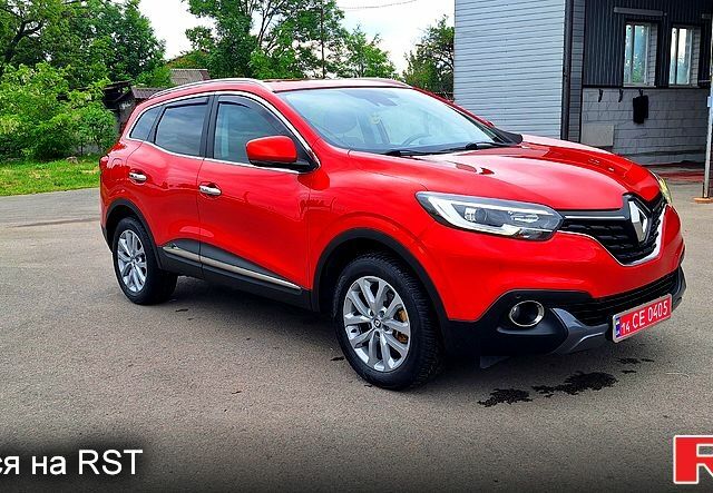 Красный Рено Kadjar, объемом двигателя 1.6 л и пробегом 183 тыс. км за 15300 $, фото 1 на Automoto.ua