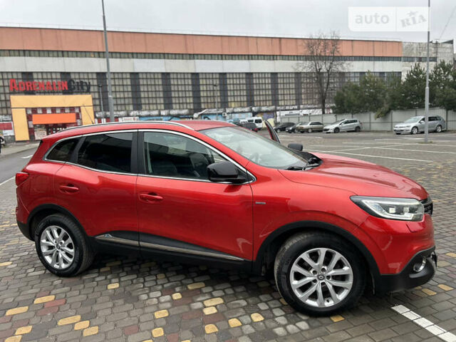 Червоний Рено Kadjar, об'ємом двигуна 1.2 л та пробігом 175 тис. км за 12799 $, фото 1 на Automoto.ua