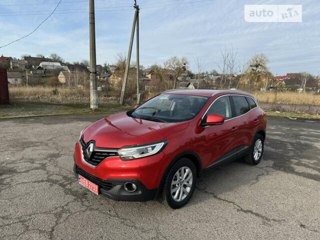 Красный Рено Kadjar, объемом двигателя 1.46 л и пробегом 260 тыс. км за 12950 $, фото 1 на Automoto.ua