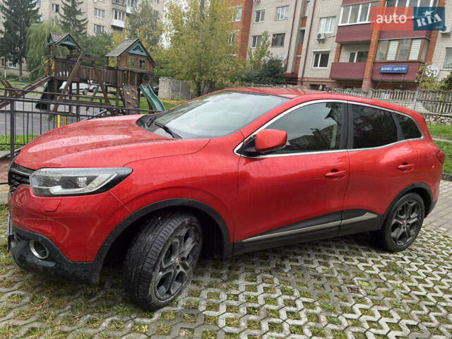 Красный Рено Kadjar, объемом двигателя 1.5 л и пробегом 195 тыс. км за 14500 $, фото 1 на Automoto.ua