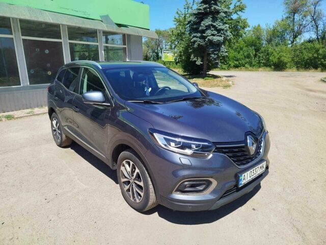Серый Рено Kadjar, объемом двигателя 1.5 л и пробегом 110 тыс. км за 19050 $, фото 1 на Automoto.ua