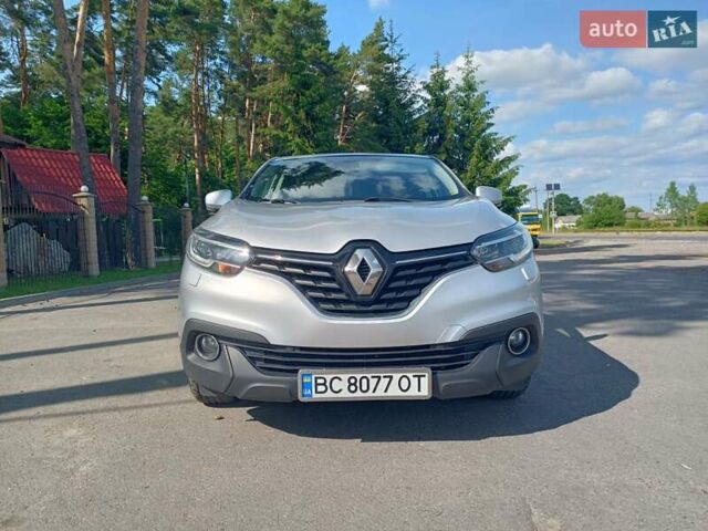Серый Рено Kadjar, объемом двигателя 1.46 л и пробегом 163 тыс. км за 14600 $, фото 1 на Automoto.ua