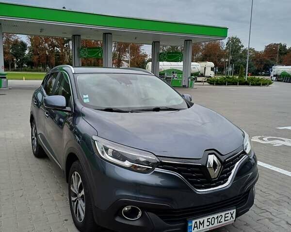 Сірий Рено Kadjar, об'ємом двигуна 1.5 л та пробігом 277 тис. км за 14600 $, фото 1 на Automoto.ua
