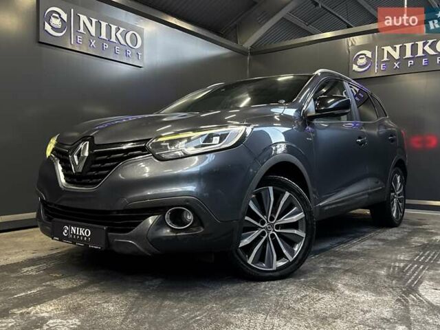 Рено Kadjar 2016 в Киеве на Automoto.ua Серый Рено Kadjar, объемом двигателя 1.5 л и пробегом 285 тыс. км за 13800 $, фото 1 на Automoto.ua