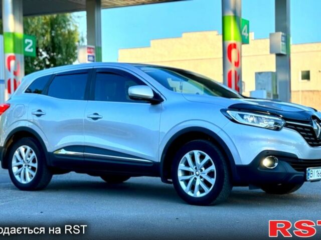 Сірий Рено Kadjar, об'ємом двигуна 1.5 л та пробігом 254 тис. км за 15300 $, фото 1 на Automoto.ua