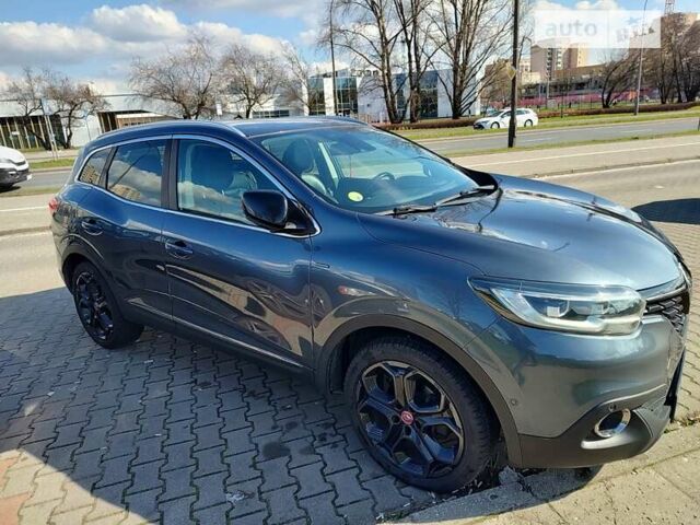 Серый Рено Kadjar, объемом двигателя 1.6 л и пробегом 246 тыс. км за 15500 $, фото 1 на Automoto.ua