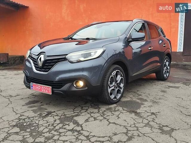 Серый Рено Kadjar, объемом двигателя 1.5 л и пробегом 215 тыс. км за 15300 $, фото 1 на Automoto.ua