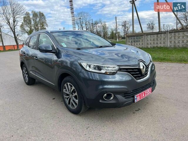 Серый Рено Kadjar, объемом двигателя 1.5 л и пробегом 171 тыс. км за 15700 $, фото 1 на Automoto.ua