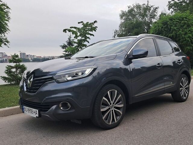 Серый Рено Kadjar, объемом двигателя 1.46 л и пробегом 245 тыс. км за 15700 $, фото 1 на Automoto.ua