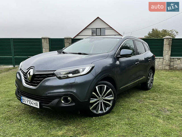 Серый Рено Kadjar, объемом двигателя 1.46 л и пробегом 196 тыс. км за 16700 $, фото 1 на Automoto.ua