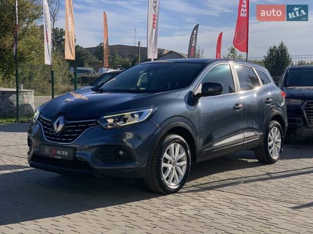 Сірий Рено Kadjar, об'ємом двигуна 1.5 л та пробігом 157 тис. км за 19999 $, фото 1 на Automoto.ua