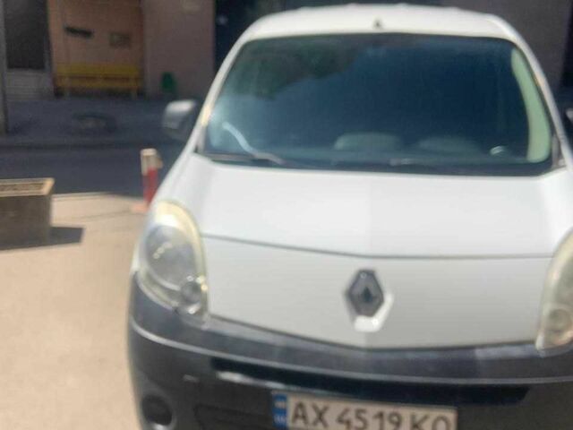 Белый Рено Кенгу Экспресс, объемом двигателя 1.5 л и пробегом 330 тыс. км за 5000 $, фото 1 на Automoto.ua