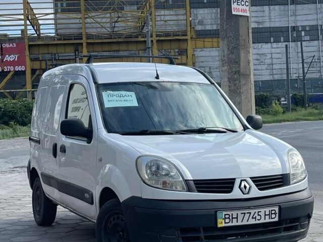 Білий Рено Кєнгу Експресс, об'ємом двигуна 1.5 л та пробігом 311 тис. км за 3430 $, фото 1 на Automoto.ua
