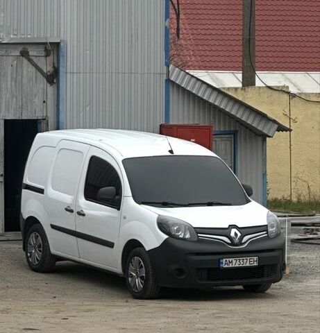 Белый Рено Кенгу Экспресс, объемом двигателя 1.5 л и пробегом 311 тыс. км за 5199 $, фото 1 на Automoto.ua