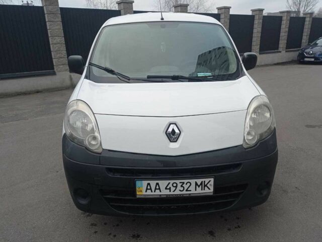 Белый Рено Кенгу Экспресс, объемом двигателя 1.5 л и пробегом 273 тыс. км за 6500 $, фото 1 на Automoto.ua