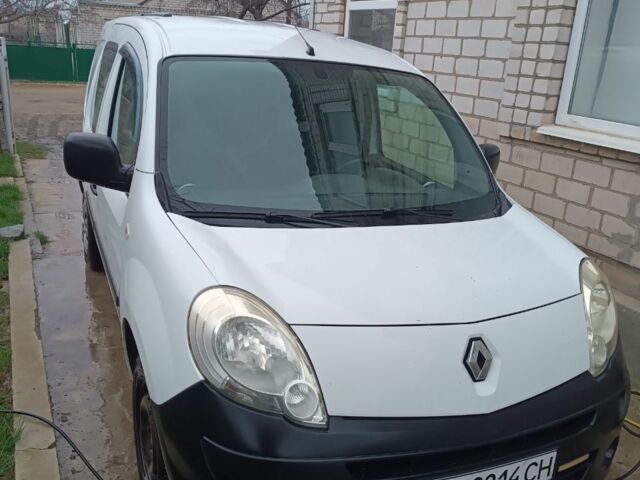 Белый Рено Кенгу Экспресс, объемом двигателя 0 л и пробегом 260 тыс. км за 5200 $, фото 1 на Automoto.ua