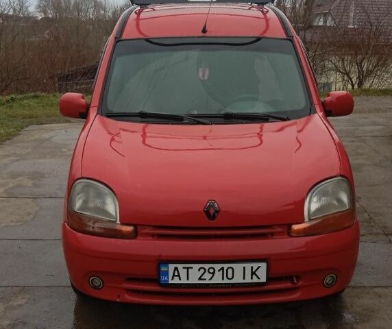 Красный Рено Кенгу Экспресс, объемом двигателя 1.9 л и пробегом 330 тыс. км за 2200 $, фото 1 на Automoto.ua