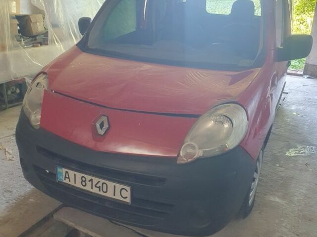 Красный Рено Кенгу Экспресс, объемом двигателя 1.5 л и пробегом 200 тыс. км за 3000 $, фото 1 на Automoto.ua