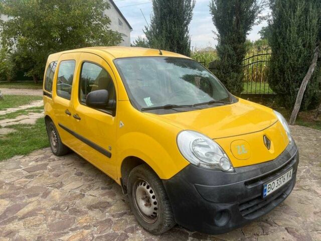 Желтый Рено Кенгу Экспресс, объемом двигателя 0 л и пробегом 60 тыс. км за 7000 $, фото 1 на Automoto.ua